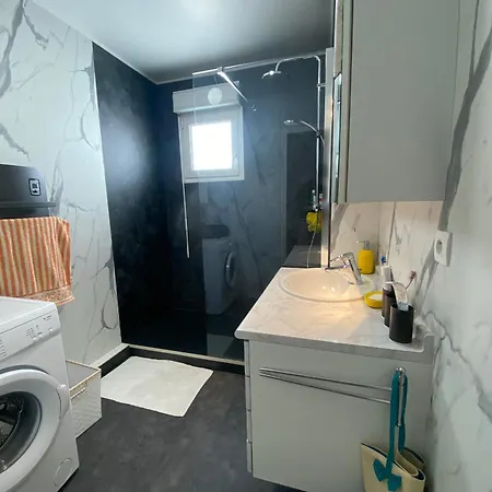 Lumineux Face Mer, 3p, Garage, Proche Et Commerces - - Fr-1-364-155 アパート *