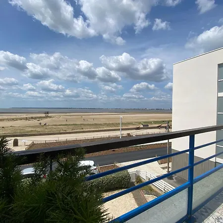 Lumineux Face Mer, 3p, Garage, Proche Et Commerces - - Fr-1-364-155